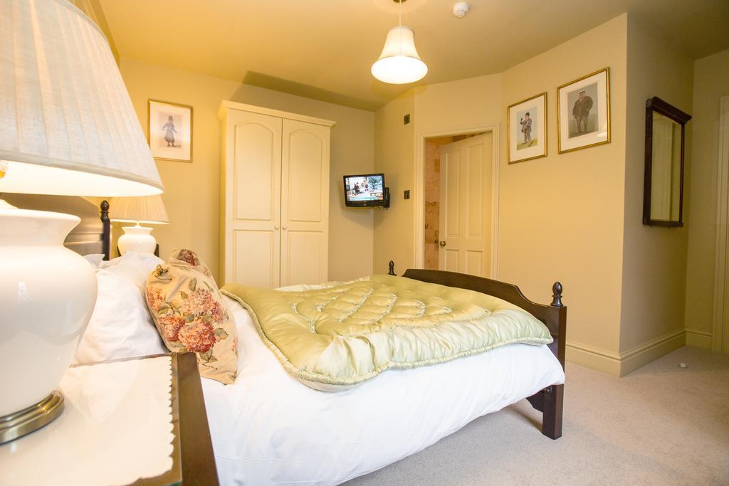 The Cornmill Hotell Kirkbymoorside Exteriör bild